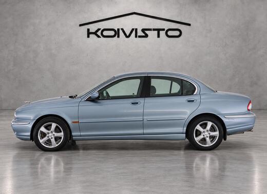 Jaguar X-Type vaihtoauto