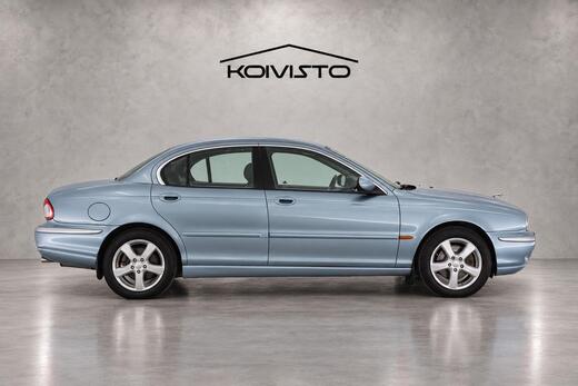 Jaguar X-Type vaihtoauto