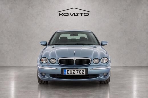 Jaguar X-Type vaihtoauto