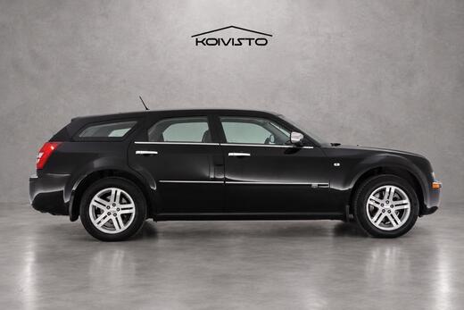 Chrysler 300C vaihtoauto