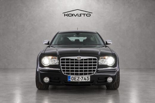 Chrysler 300C vaihtoauto