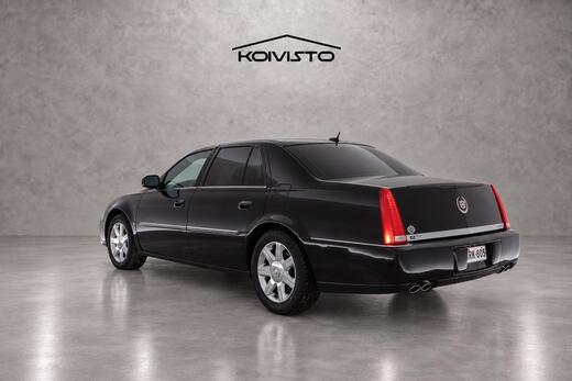 Cadillac DTS vaihtoauto