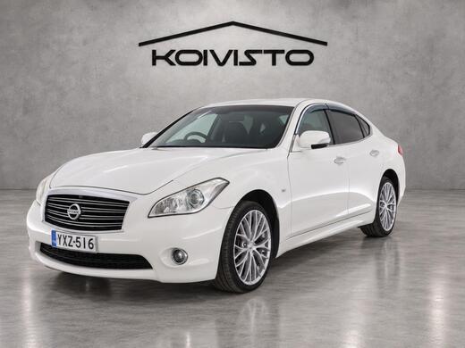 Nissan Fuga vaihtoauto