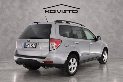 Subaru Forester vaihtoauto