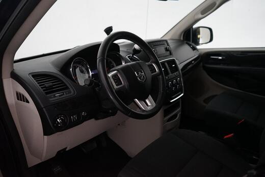 Dodge Grand Caravan vaihtoauto