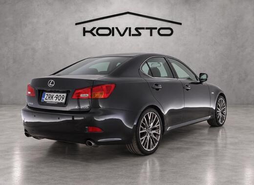 Lexus IS vaihtoauto