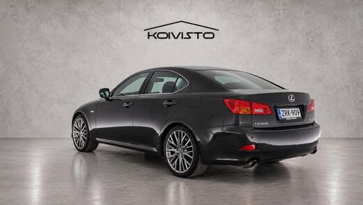 Lexus IS vaihtoauto
