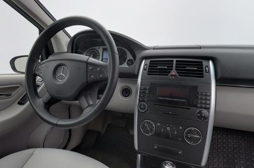 Mercedes-Benz B vaihtoauto