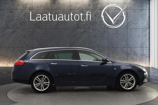 Opel Insignia vaihtoauto
