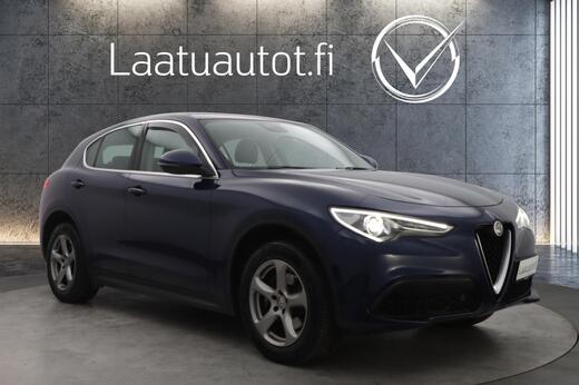 Alfa Romeo Stelvio vaihtoauto