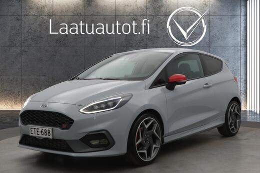 Ford Fiesta vaihtoauto
