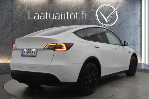 Tesla Model Y vaihtoauto