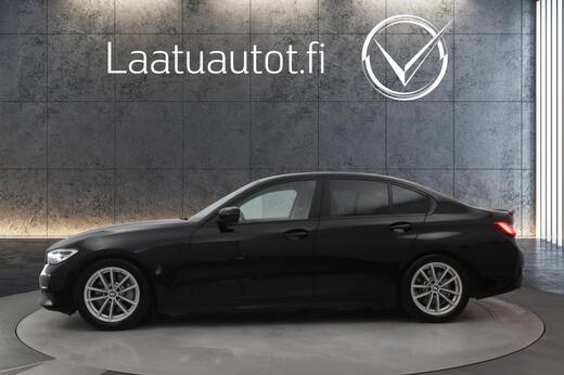 BMW 330 vaihtoauto