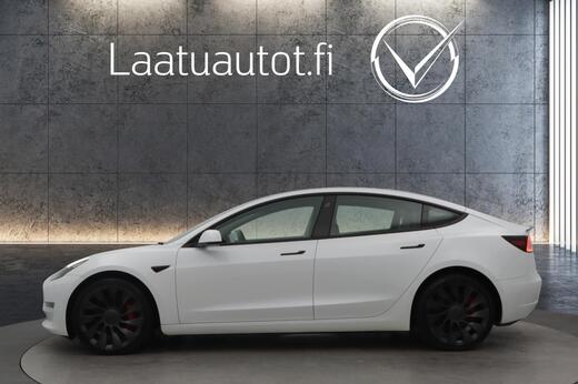 Tesla Model 3 vaihtoauto