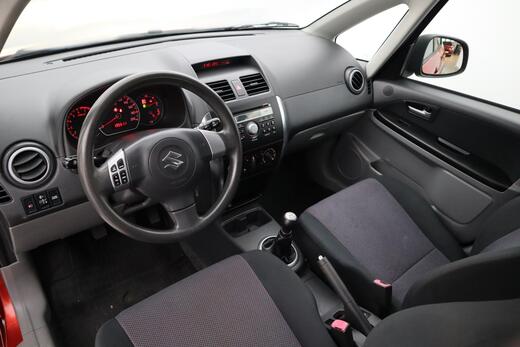 Suzuki SX4 vaihtoauto