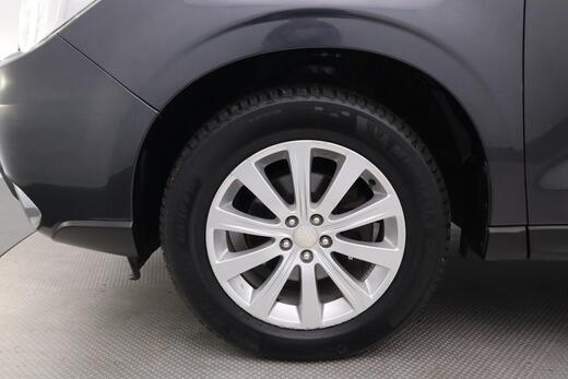 Subaru Forester vaihtoauto