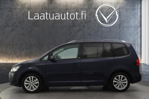 Volkswagen Touran vaihtoauto