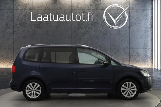 Volkswagen Touran vaihtoauto