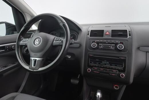 Volkswagen Touran vaihtoauto