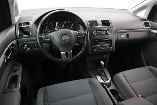 Volkswagen Touran vaihtoauto