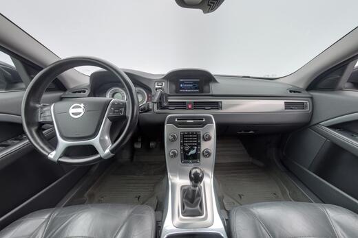 Volvo V70 vaihtoauto