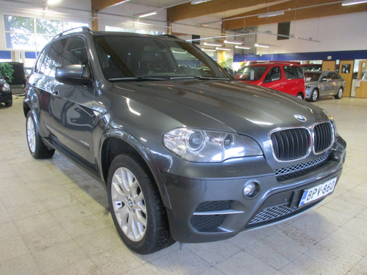 BMW X5 vaihtoauto