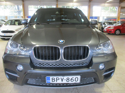 BMW X5 vaihtoauto