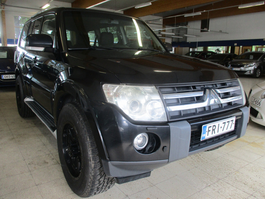 Mitsubishi Pajero vaihtoauto