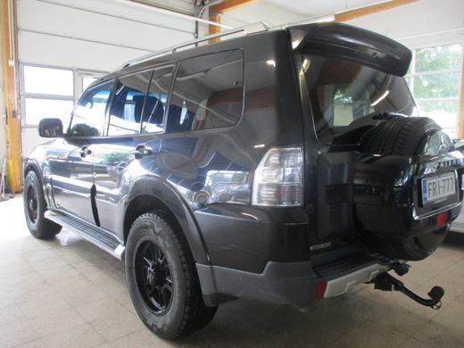 Mitsubishi Pajero vaihtoauto