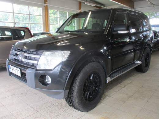 Mitsubishi Pajero vaihtoauto