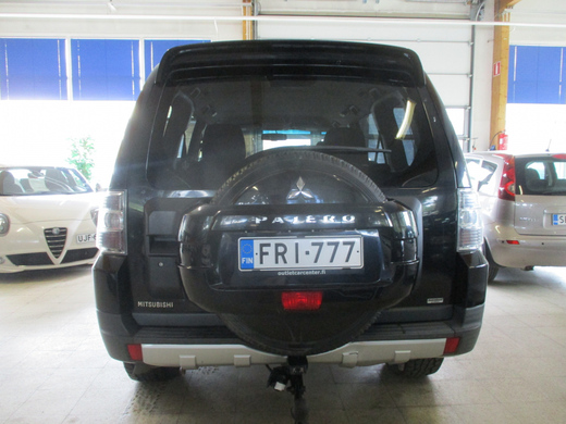 Mitsubishi Pajero vaihtoauto
