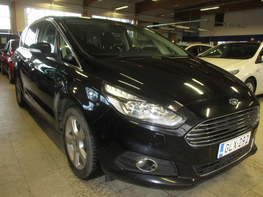 Ford S-MAX vaihtoauto