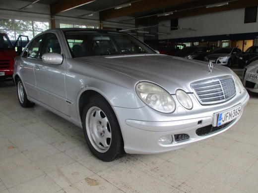 Mercedes-Benz E vaihtoauto