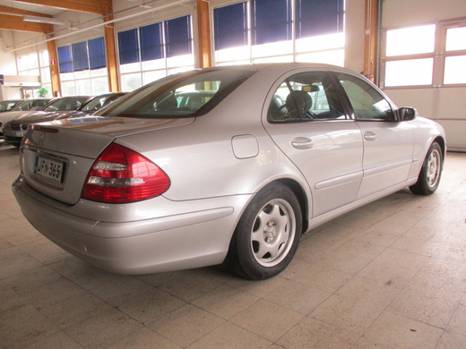 Mercedes-Benz E vaihtoauto