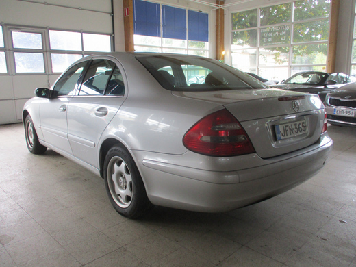 Mercedes-Benz E vaihtoauto