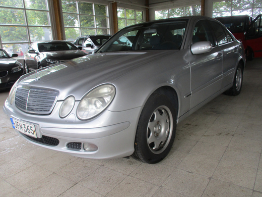 Mercedes-Benz E vaihtoauto