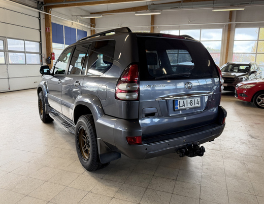 Toyota Land Cruiser vaihtoauto