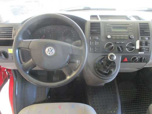Volkswagen Caravelle vaihtoauto