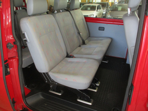 Volkswagen Caravelle vaihtoauto