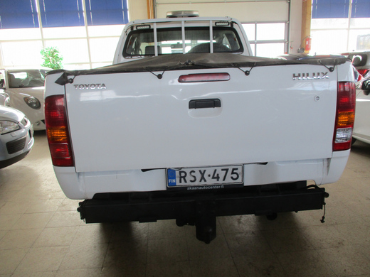 Toyota Hilux vaihtoauto