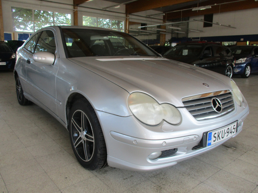 Mercedes-Benz C vaihtoauto