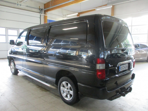 Toyota Hiace vaihtoauto