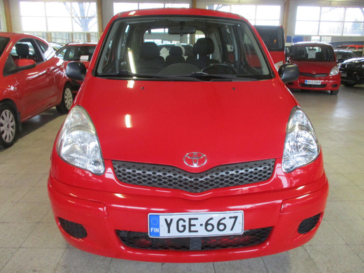 Toyota Yaris vaihtoauto
