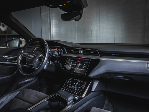 Audi e-tron vaihtoauto