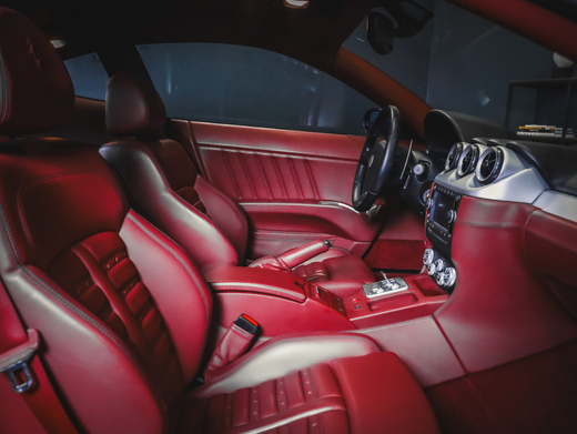 Ferrari 612 vaihtoauto