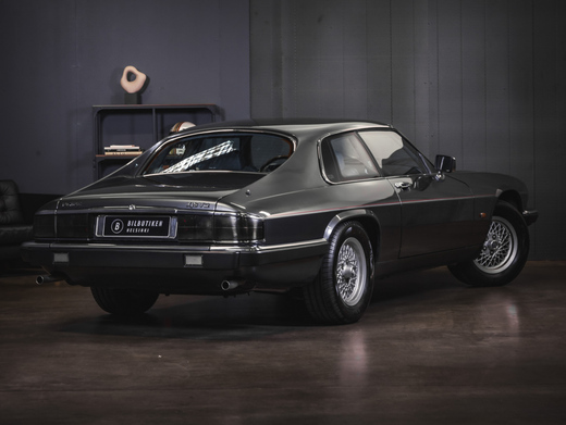Jaguar XJS vaihtoauto
