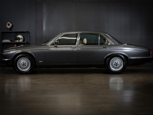 Daimler Double Six vaihtoauto
