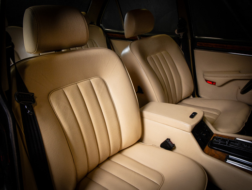 Daimler Double Six vaihtoauto