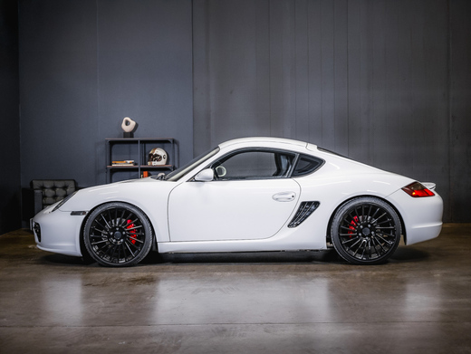 Porsche Cayman vaihtoauto