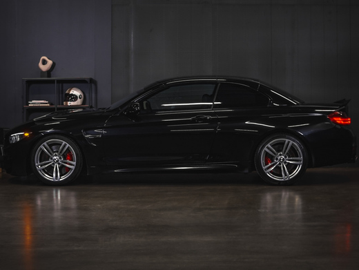 BMW M4 vaihtoauto